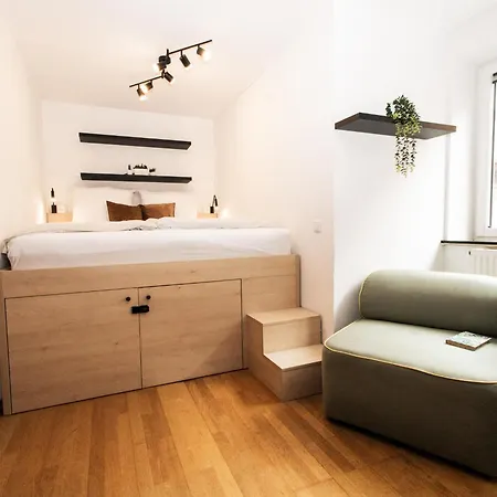 Apartment Hoffie